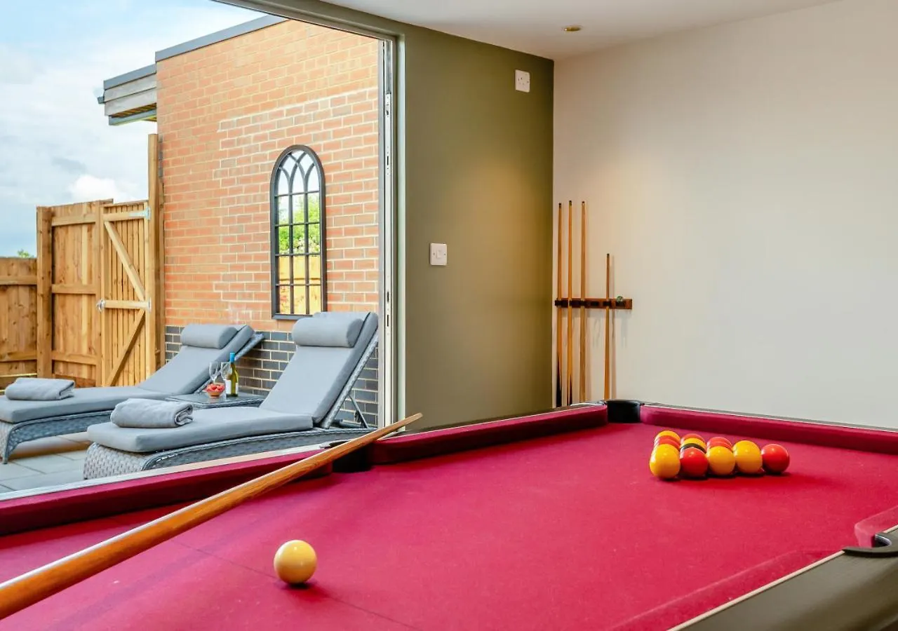 Bluebell Farm - The Cabin Shurdington Holiday home